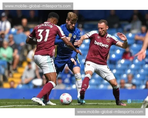 铁锤帮的荣耀之战：西汉姆联vs切尔西，伦敦德比的烽火与激情